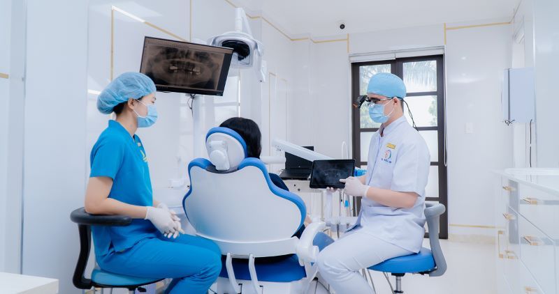 Nha khoa Paris sở hữu phòng cấy ghép implant vô trùng chuẩn châu Âu
