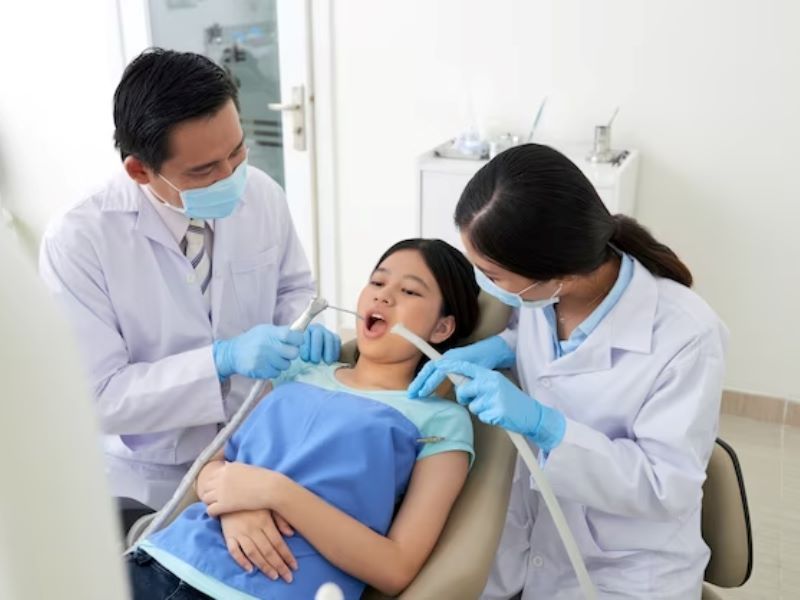 nha khoa uy tín phường Tân Định TPHCM 8