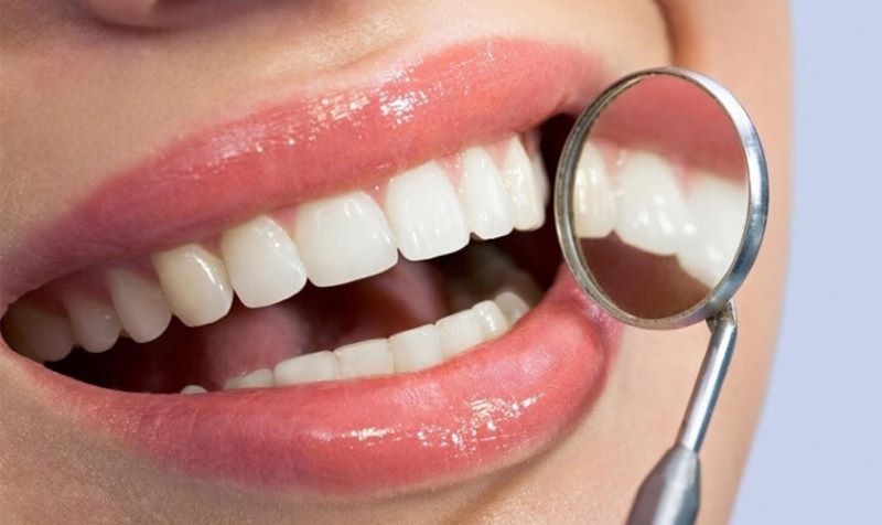 nha khoa trồng răng sứ giá rẻ tốt uy tín tại Quận 1 2