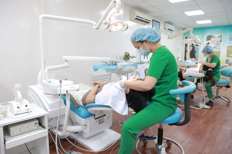 nha khoa uy tín Phường Long Hương TPHCM 3