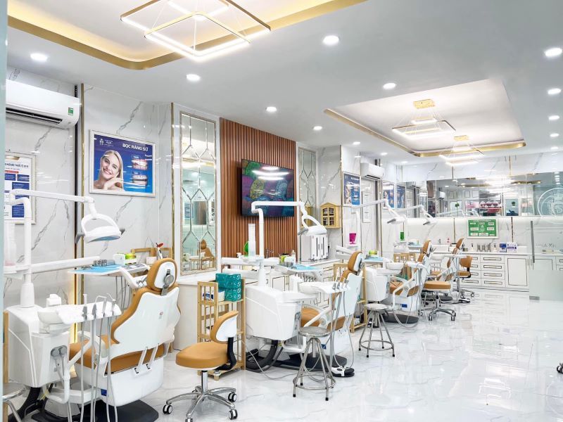 Nha khoa Đăng Khoa thiết kế không gian rộng, trang bị thiết bị tiên tiến