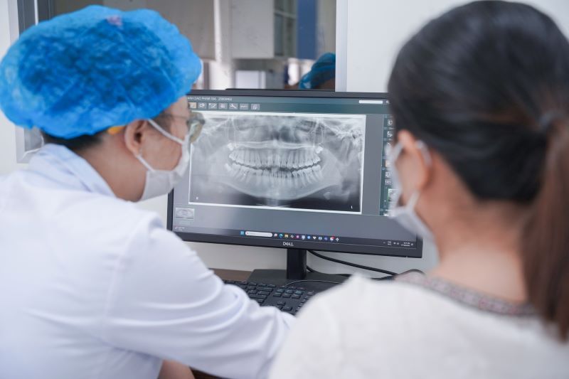 Nha Khoa Phú Giáo có bác sĩ chuyên môn vững vàng