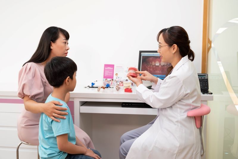 Đội ngũ bác sĩ giỏi, tận tâm với công việc tại nha khoa Dr Smile