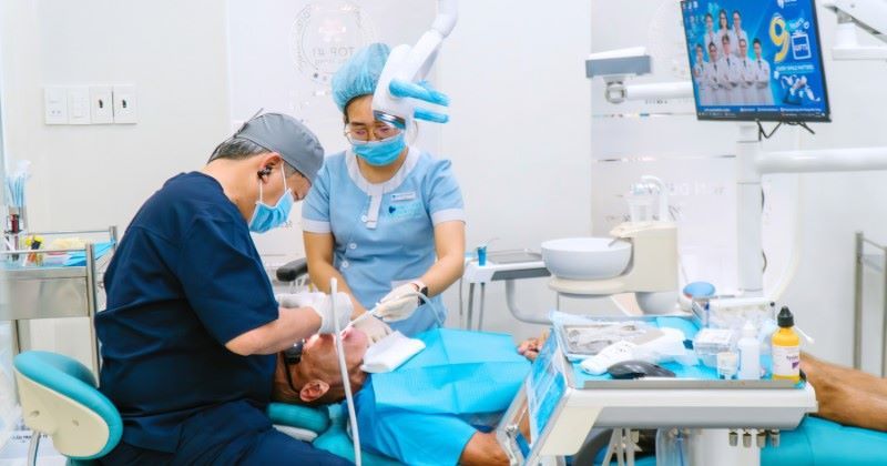 Nha khoa Quốc tế Việt Pháp TV đầu tư thiết bị tiên tiến