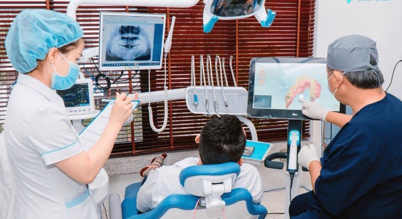 địa chỉ trồng răng implant tốt uy tín Phường Chánh Hưng TPHCM 3