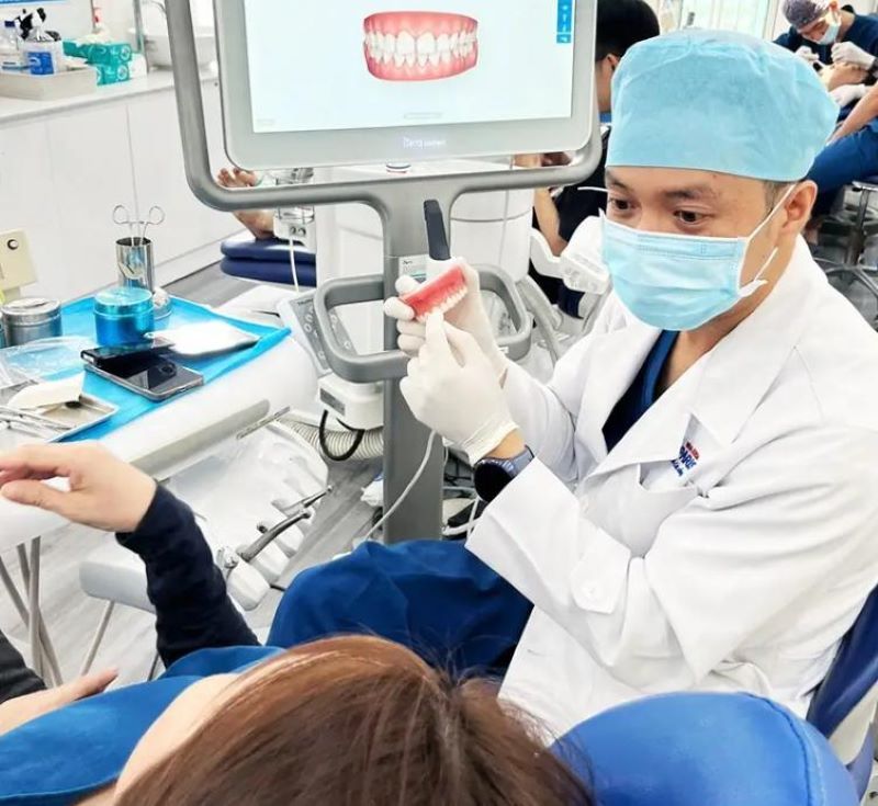 Nha khoa Paris đầu tư công nghệ hiện đại trong điều trị Implant