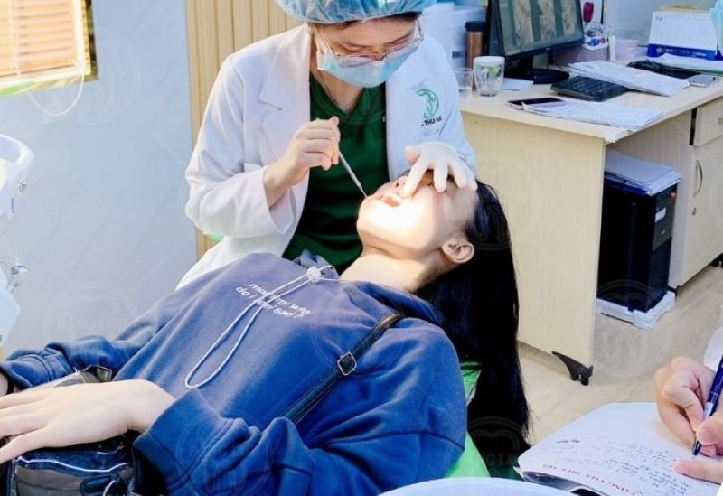 Bác sĩ nha khoa Đăng Lưu tư vấn chỉnh nha chuyên sâu