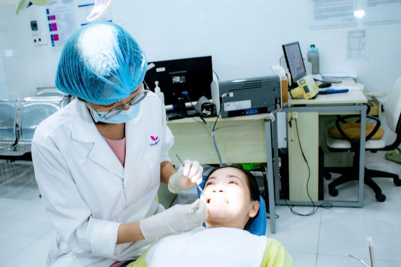 Điều trị nha khoa giá tốt tại Nha khoa Ánh Vy