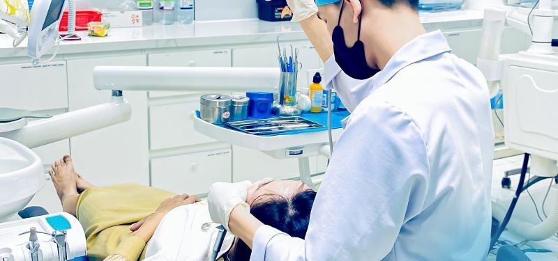 Trải nghiệm dịch vụ hiện đại, chuyên nghiệp tại Nha Khoa Hoa Kỳ